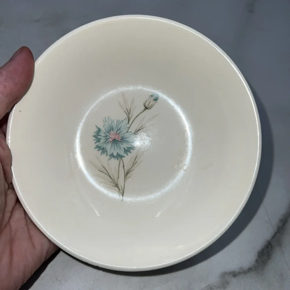 VTG Taylor Smith Taylor Bowls Bountonniere 